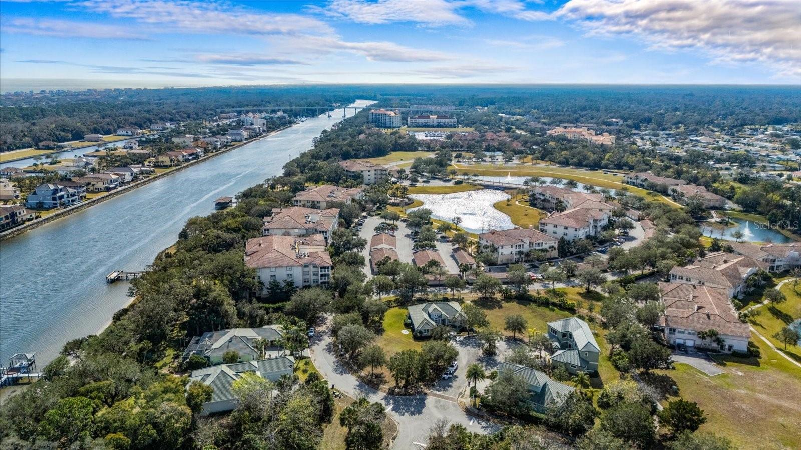 45 RIVERVIEW BND S #1926