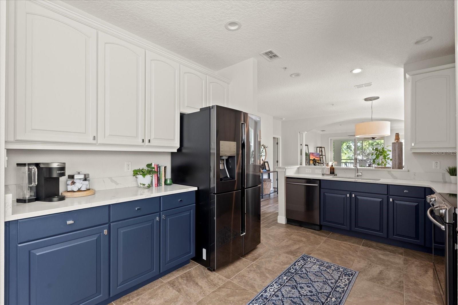45 RIVERVIEW BND S #1926