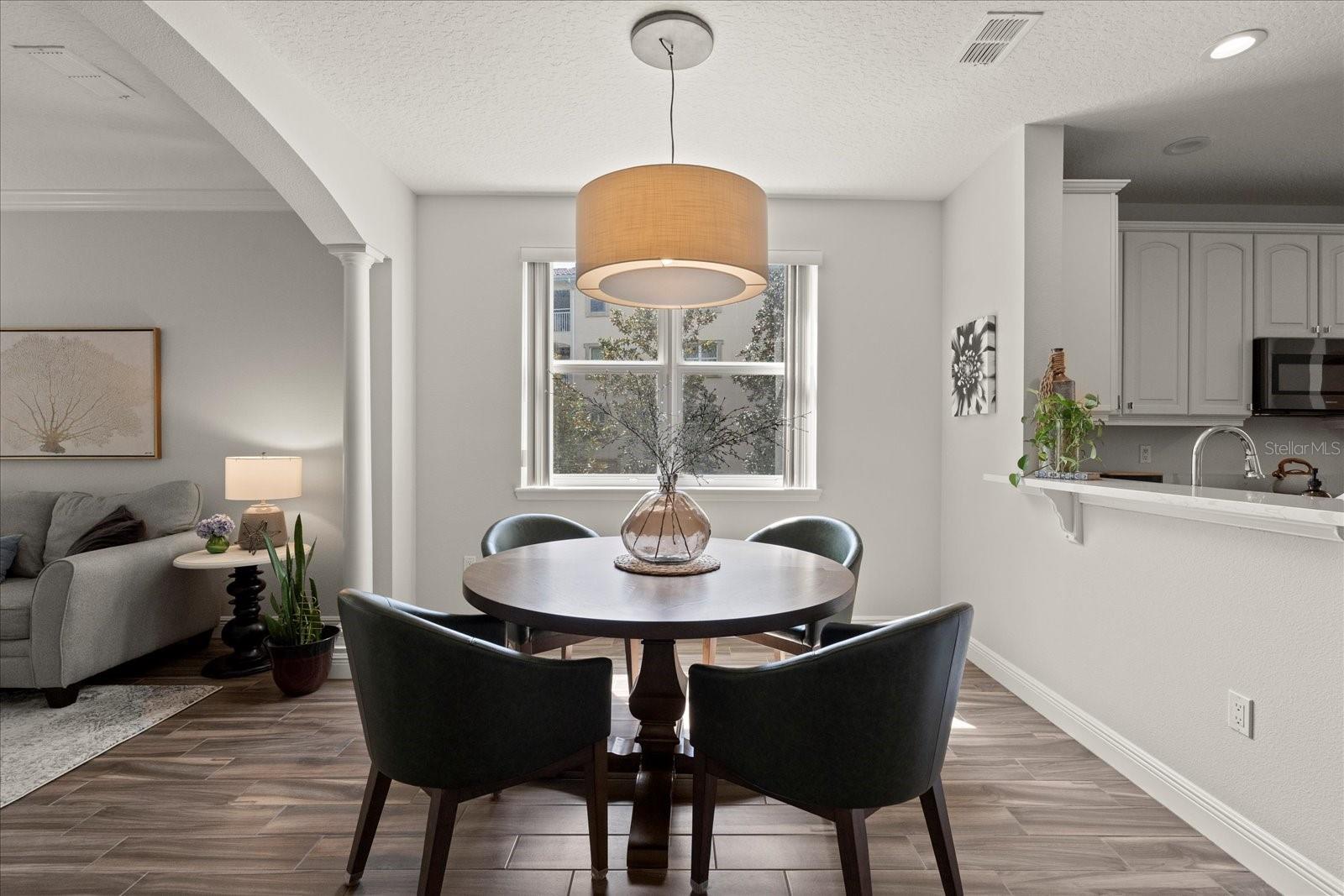 45 RIVERVIEW BND S #1926