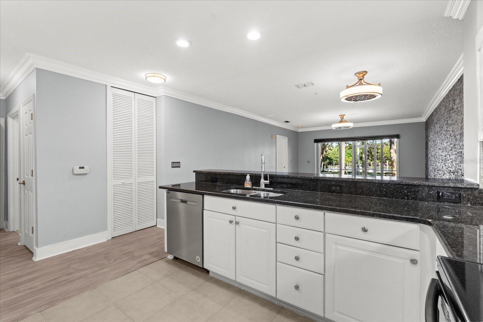 100 CANOPY WALK LN #112