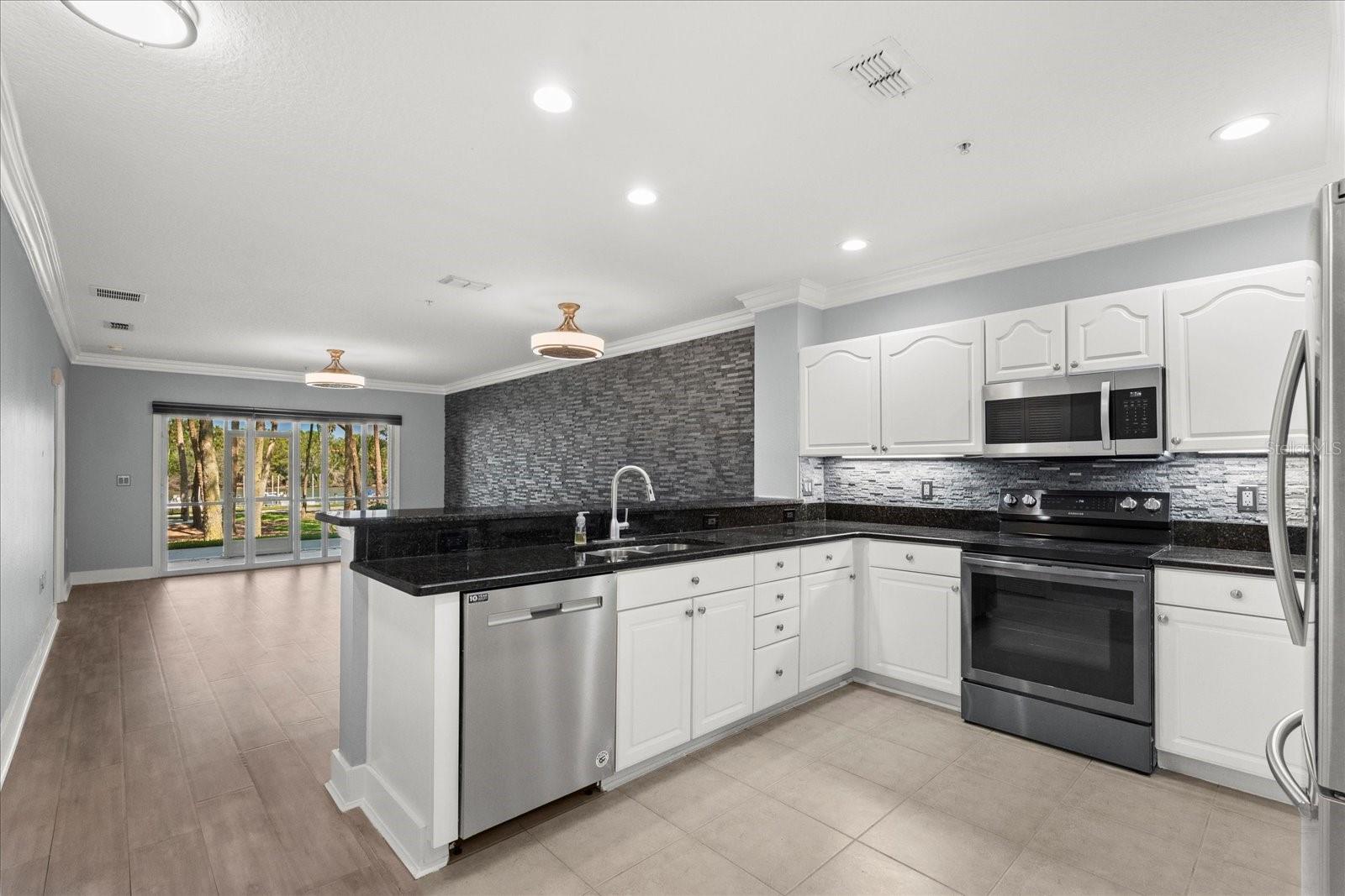 100 CANOPY WALK LN #112