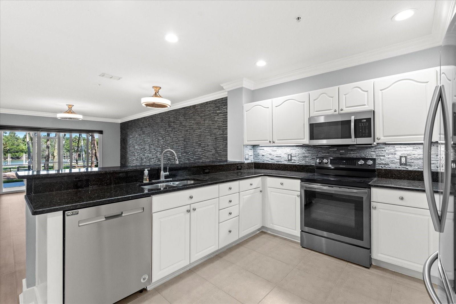 100 CANOPY WALK LN #112