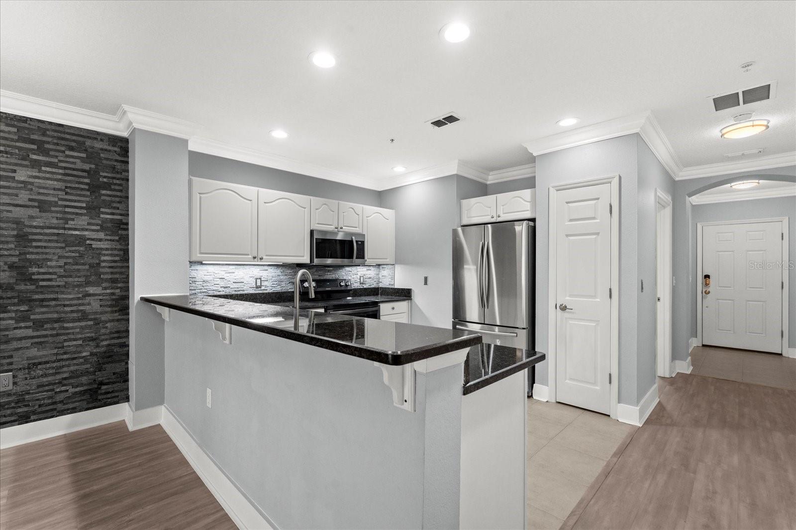 100 CANOPY WALK LN #112