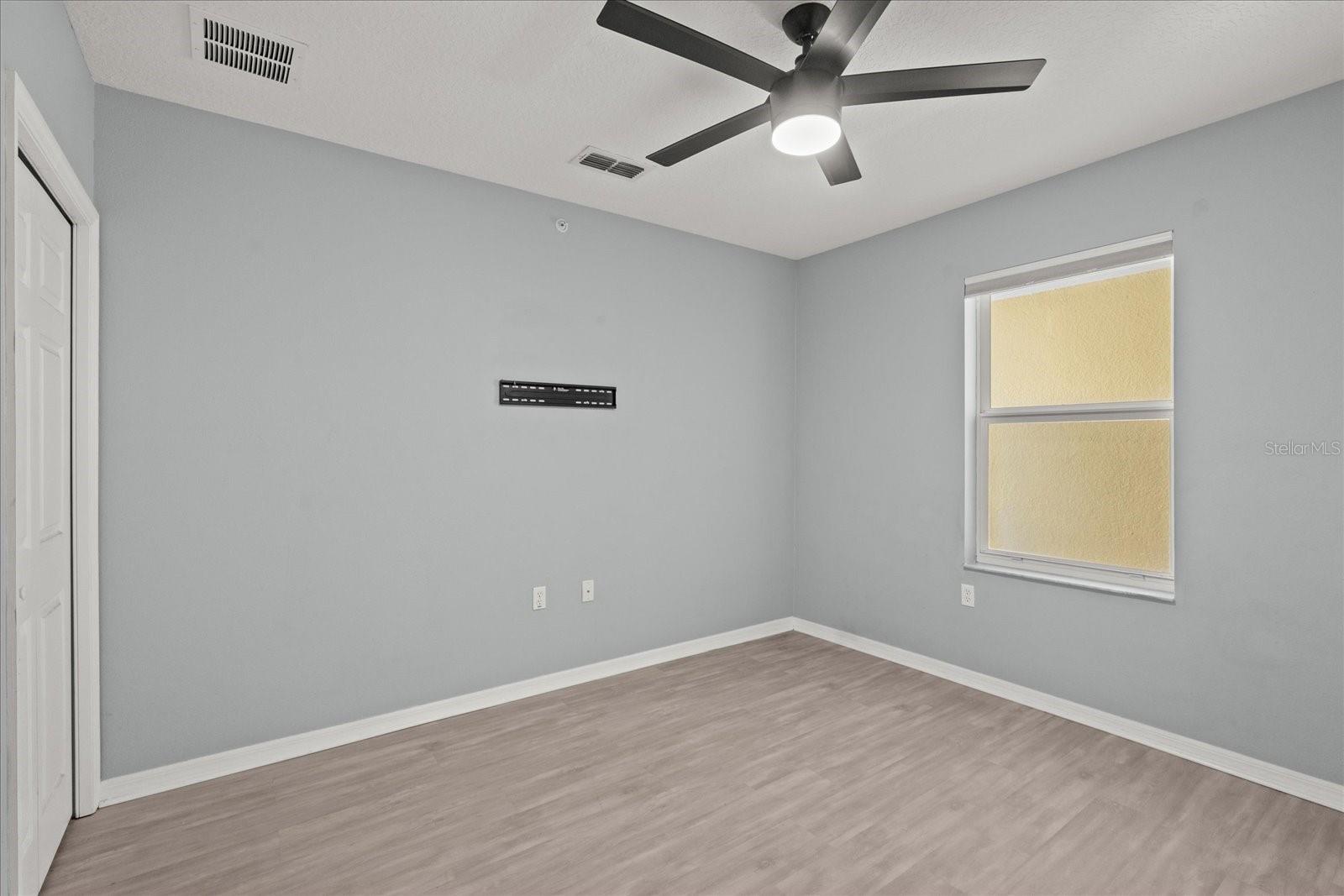 100 CANOPY WALK LN #112