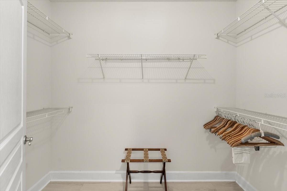 200 OCEAN CREST DR #908