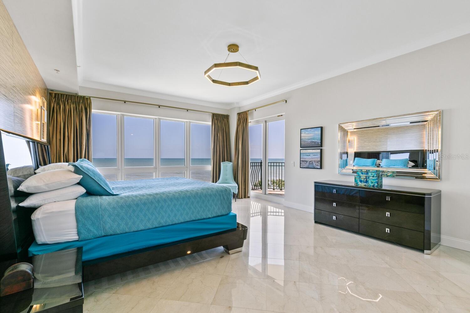 28 PORTO MAR #304
