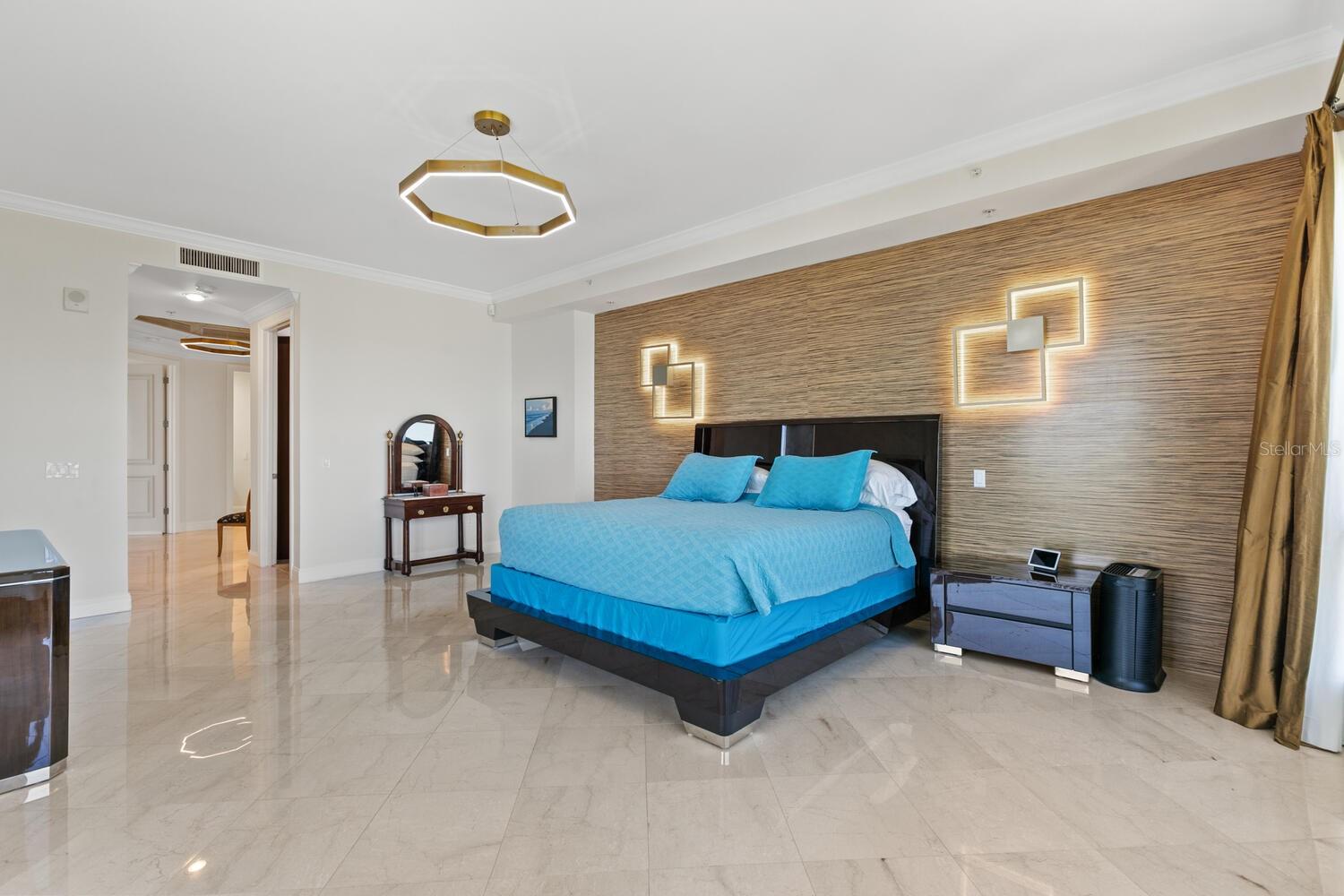 28 PORTO MAR #304