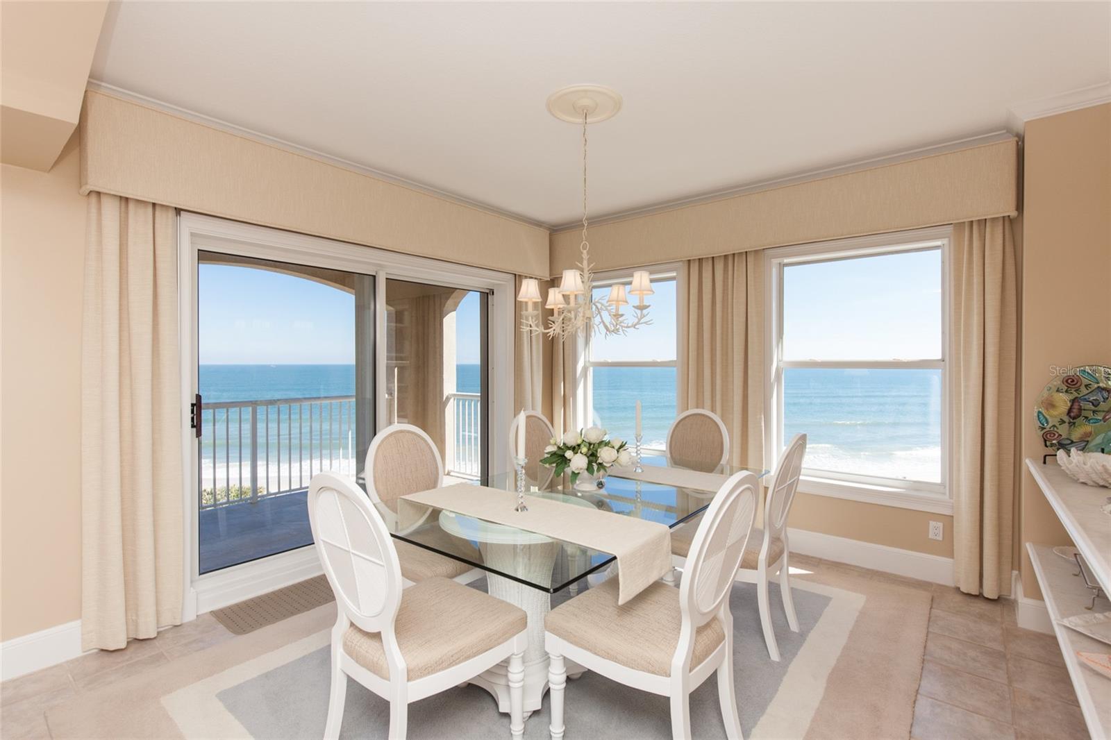 15 AVENUE DE LA MER #2406