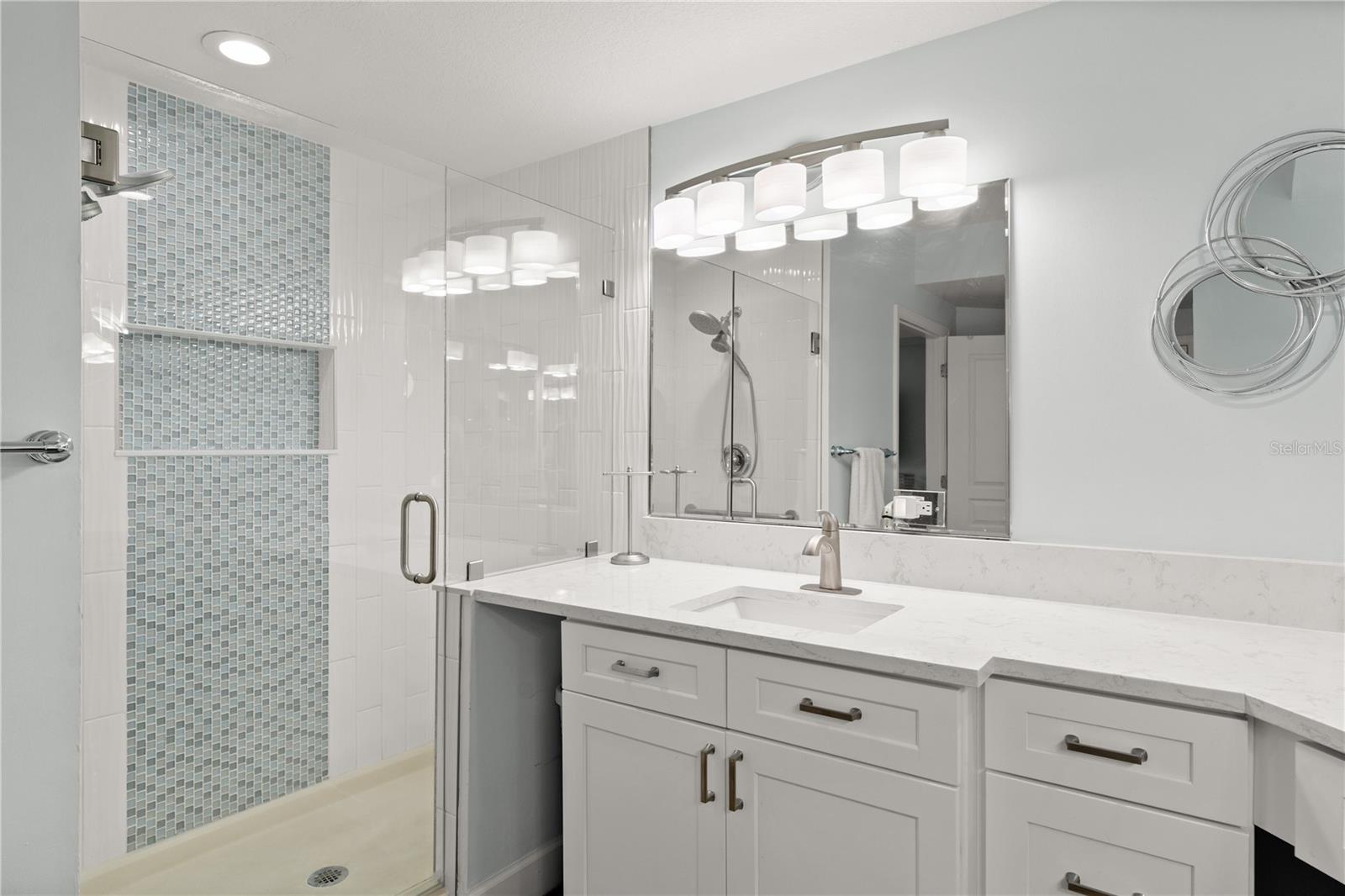 200 OCEAN CREST DR #614