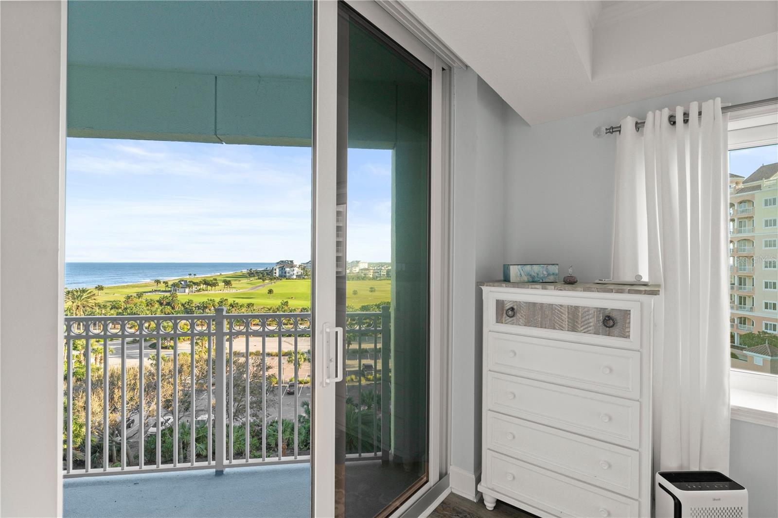 200 OCEAN CREST DR #614