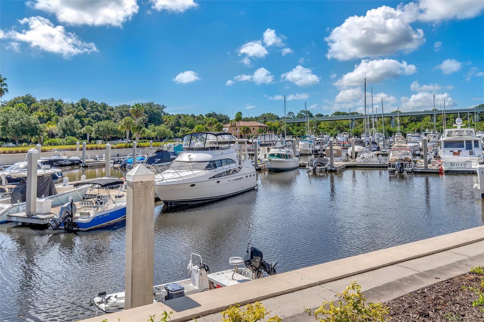 102 YACHT HARBOR DR #263