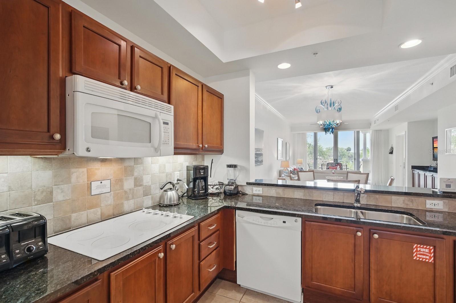 102 YACHT HARBOR DR #263