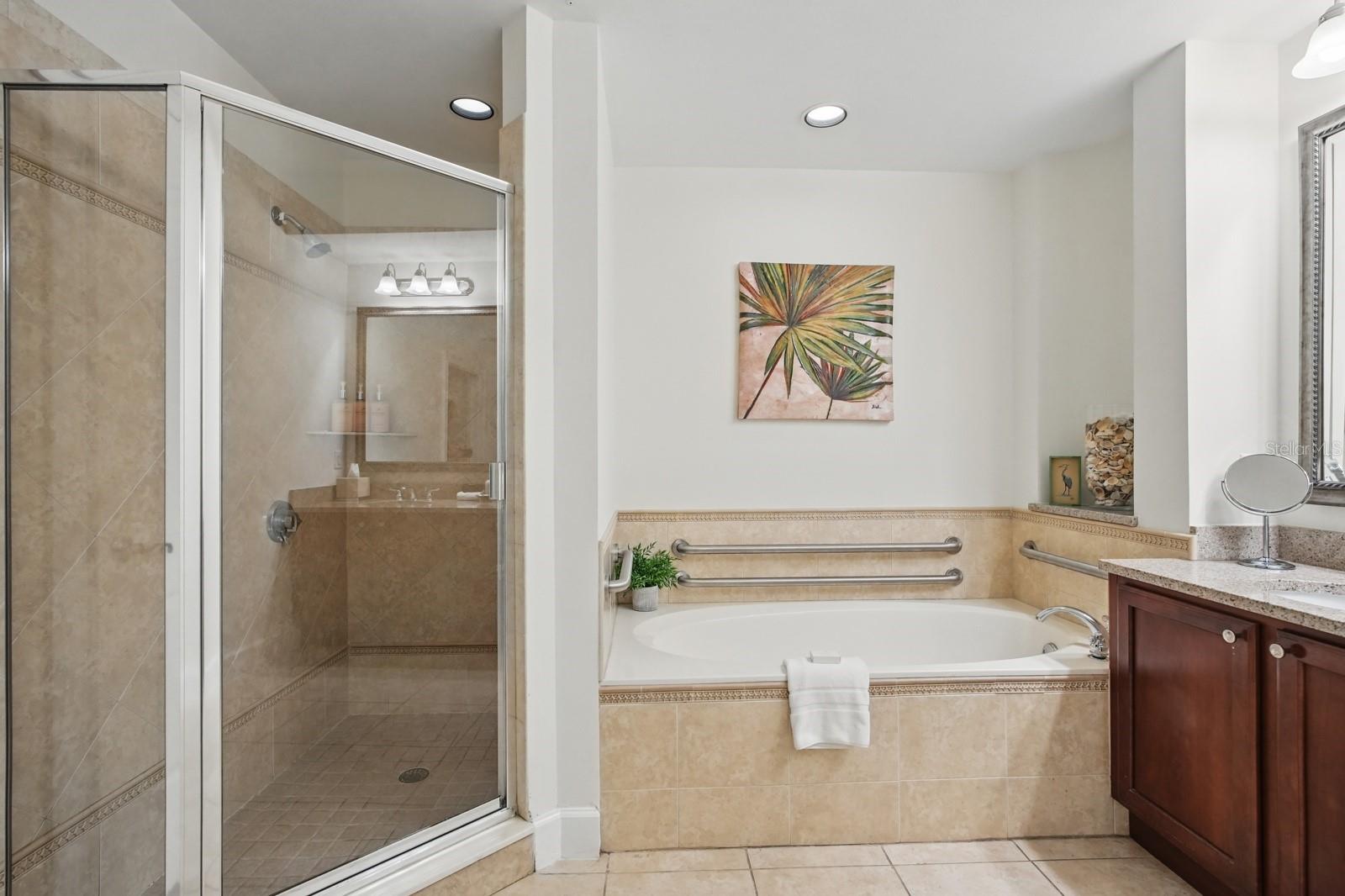 102 YACHT HARBOR DR #263