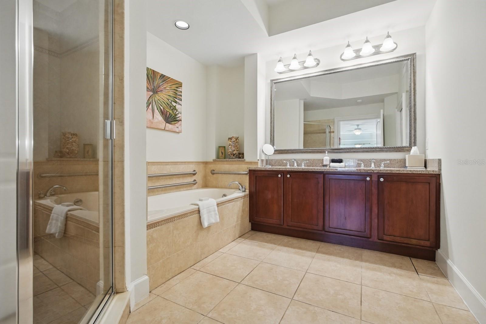 102 YACHT HARBOR DR #263