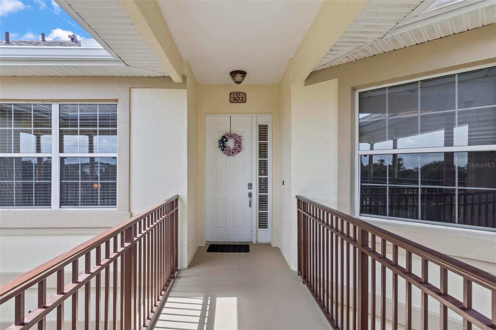 200 RIVERFRONT DR #D302