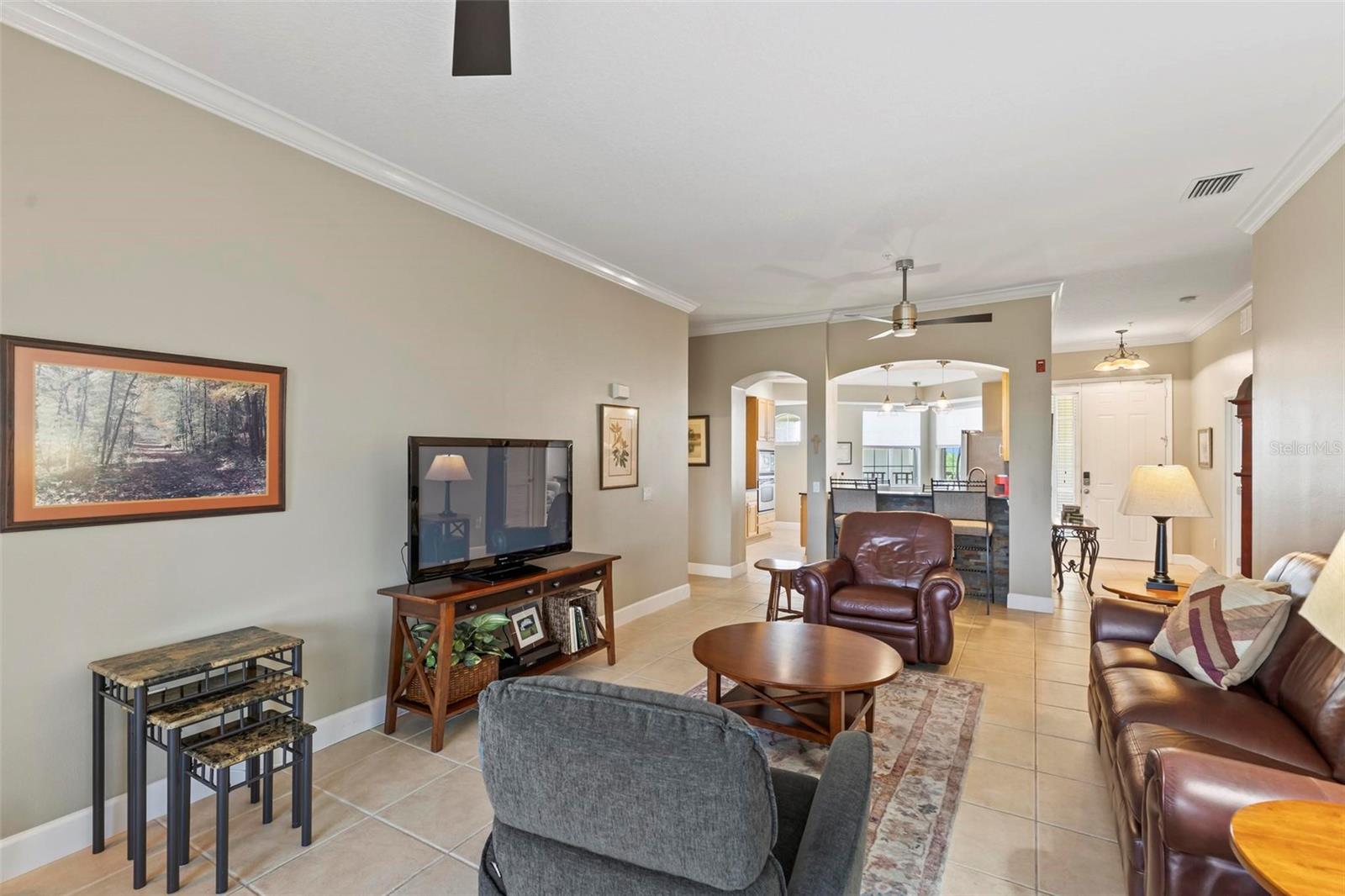 200 RIVERFRONT DR #D302