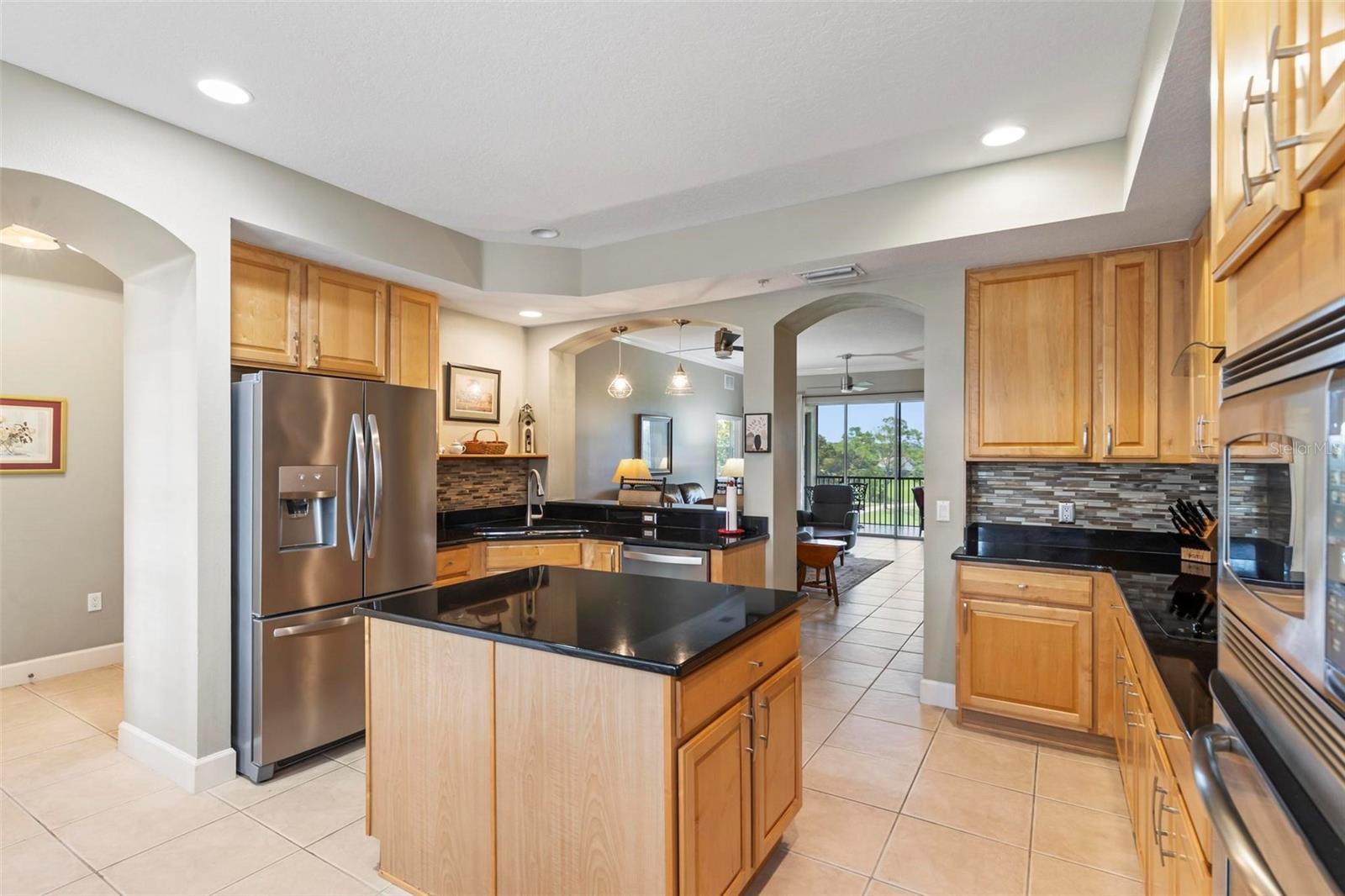 200 RIVERFRONT DR #D302
