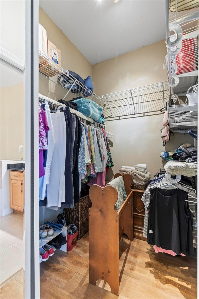 200 RIVERFRONT DR #D302