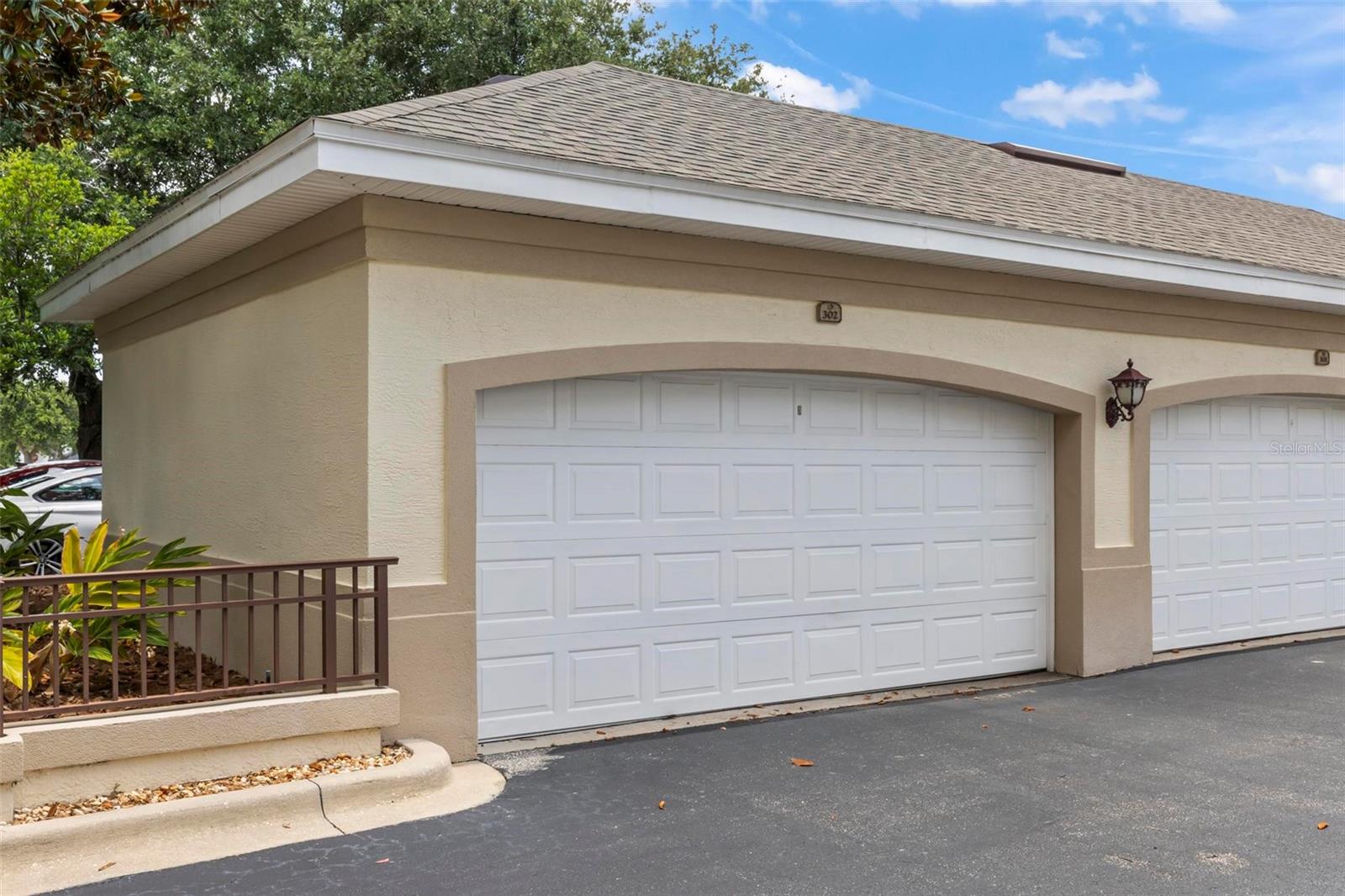 200 RIVERFRONT DR #D302