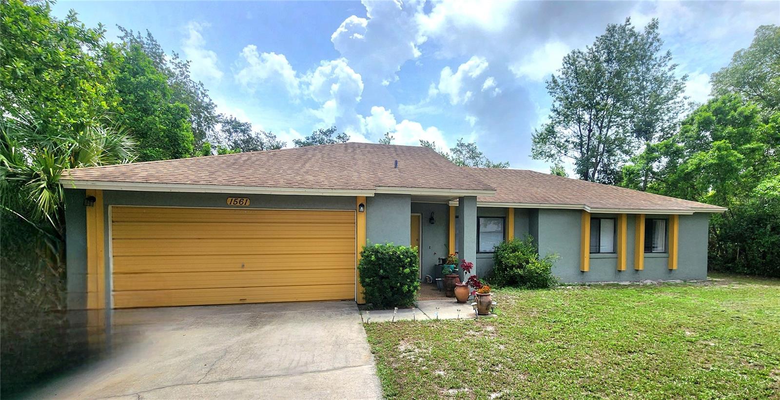 1561 COPPERFIELD AVE