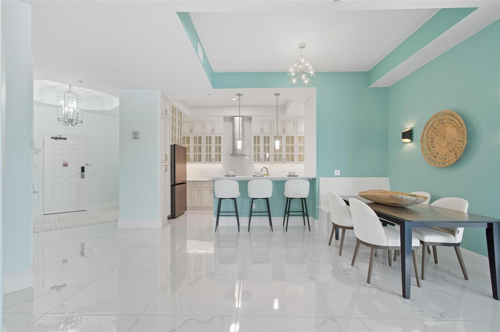 200 OCEAN CREST DR #1111