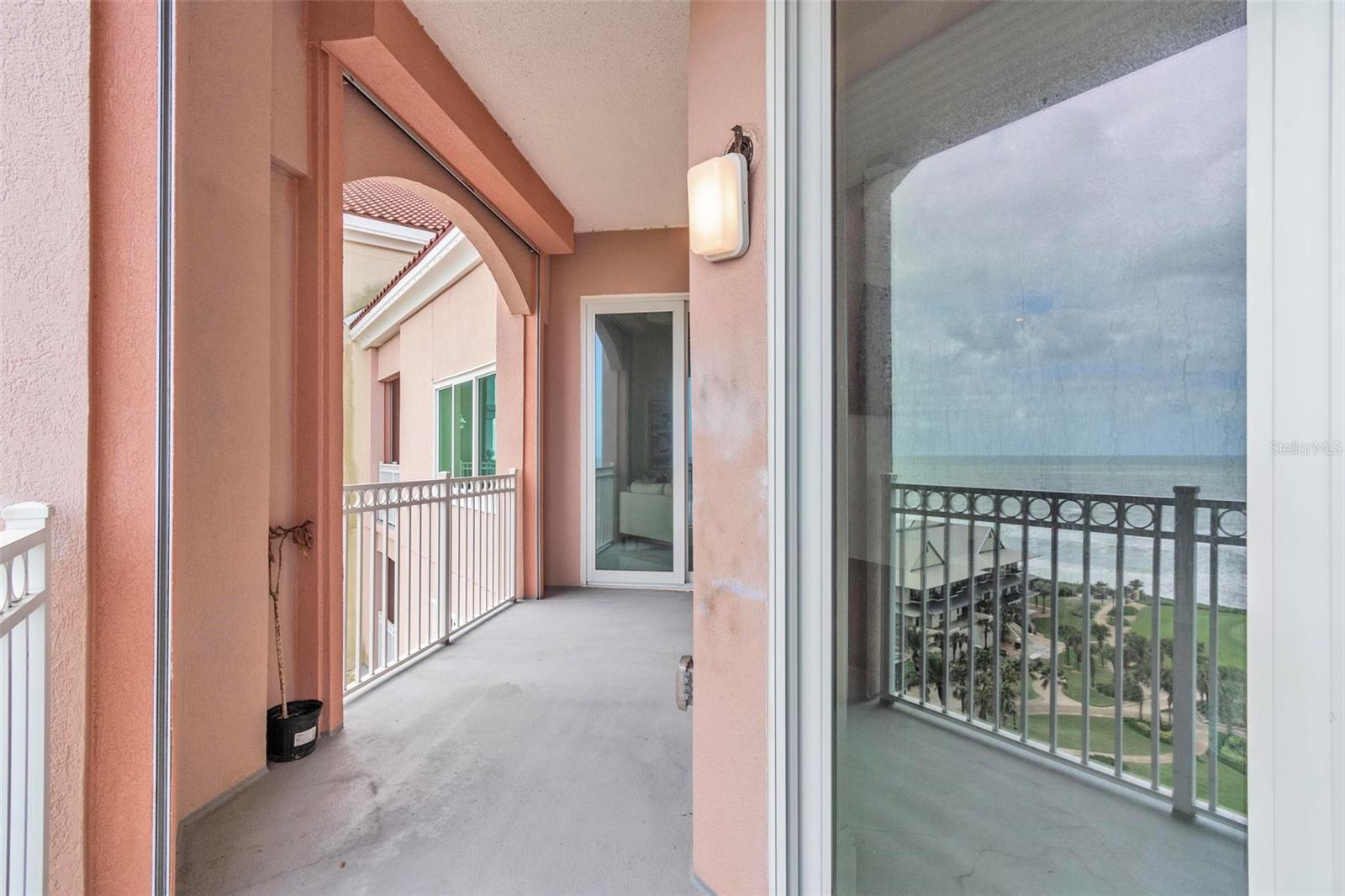 200 OCEAN CREST DR #1111