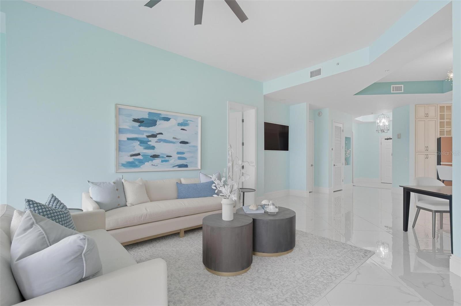 200 OCEAN CREST DR #1111