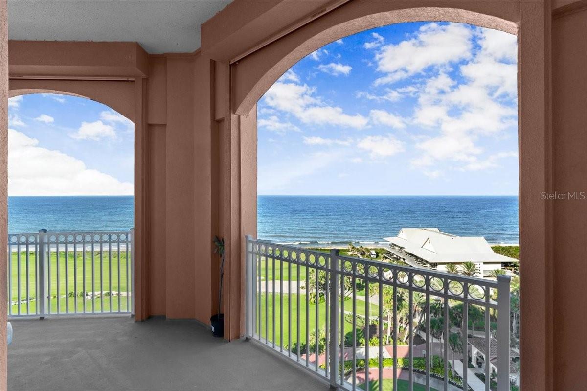 200 OCEAN CREST DR #1111