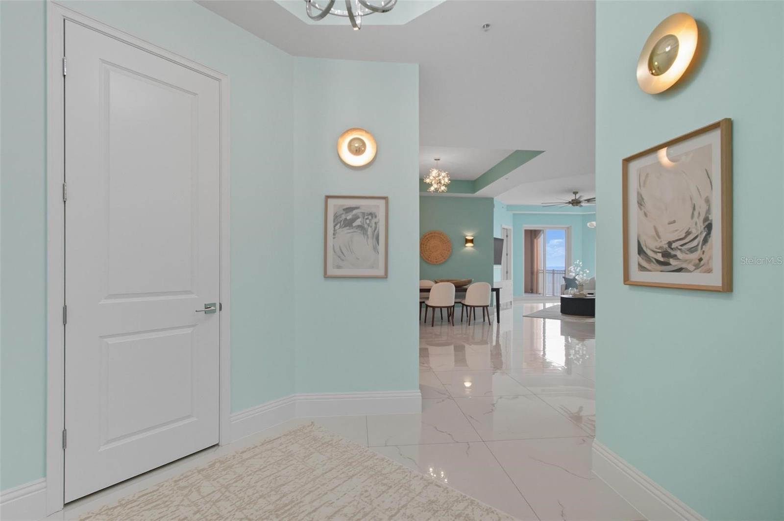 200 OCEAN CREST DR #1111