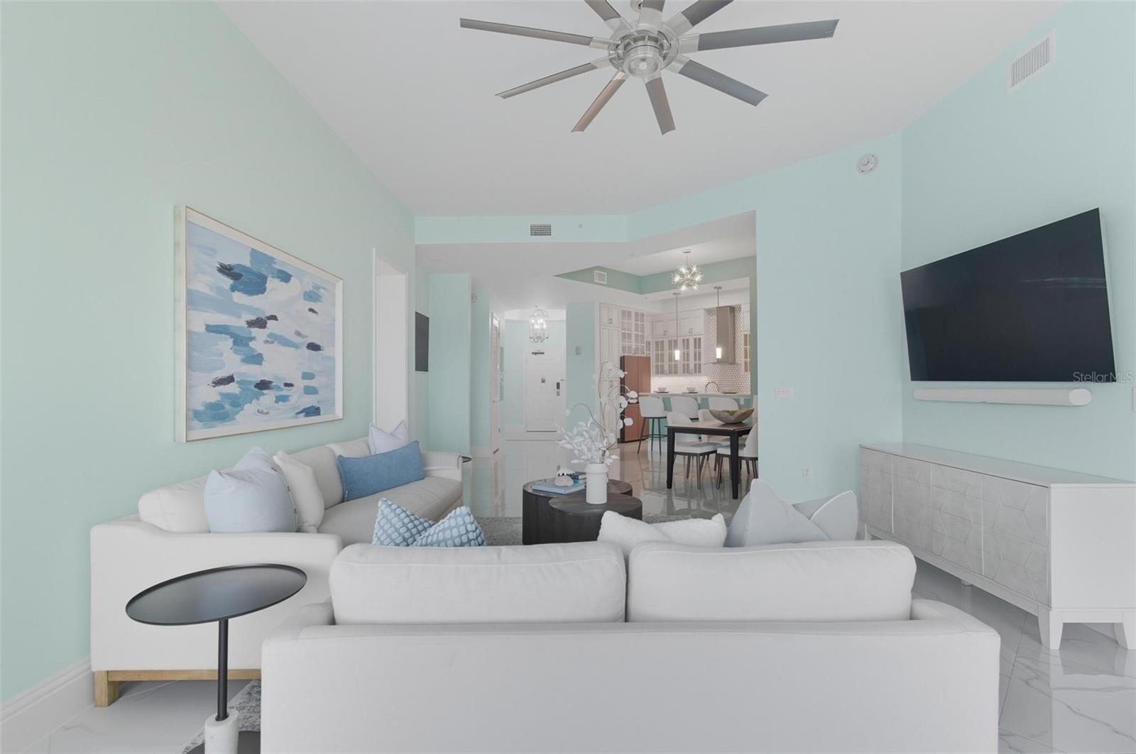 200 OCEAN CREST DR #1111