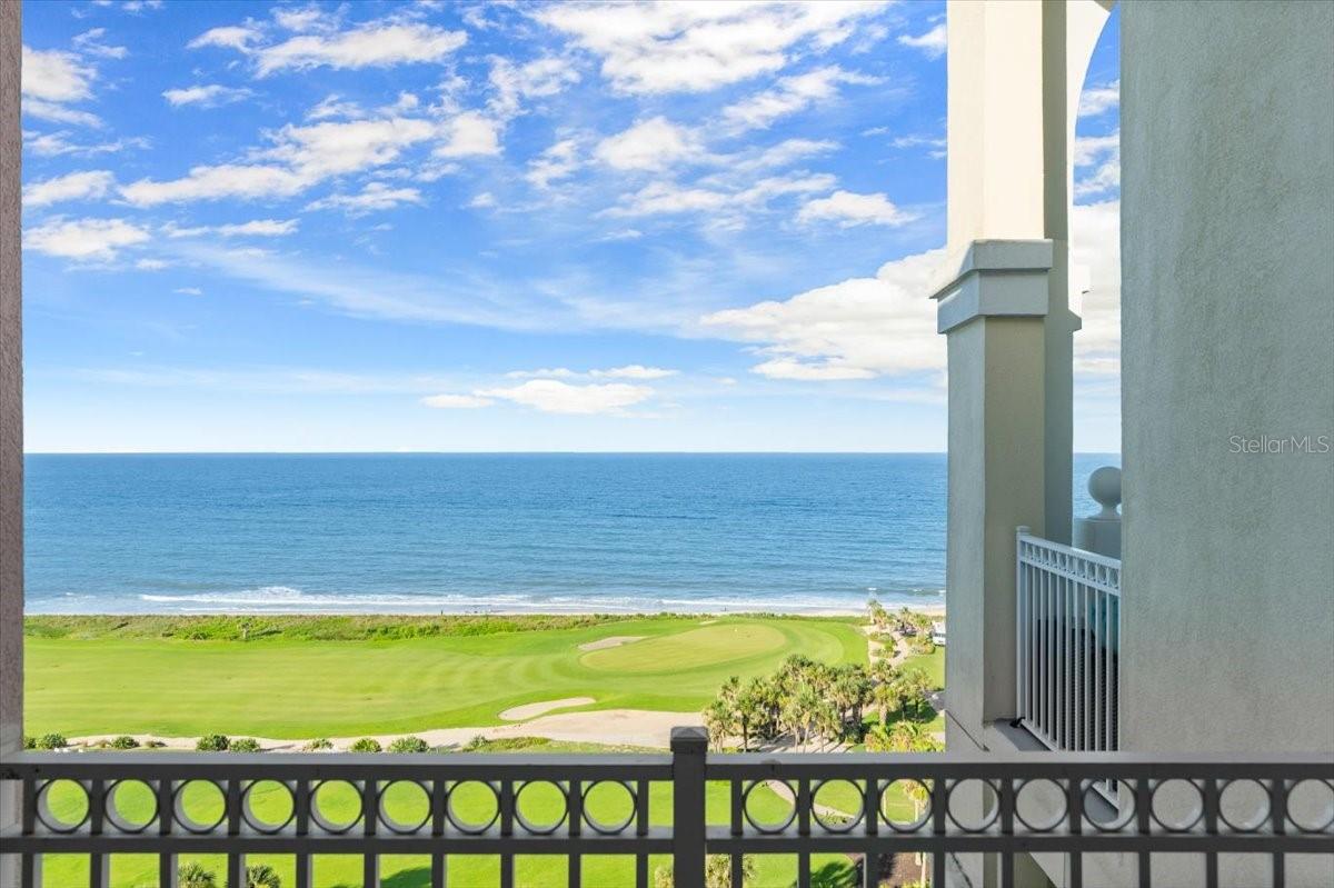 200 OCEAN CREST DR #1111