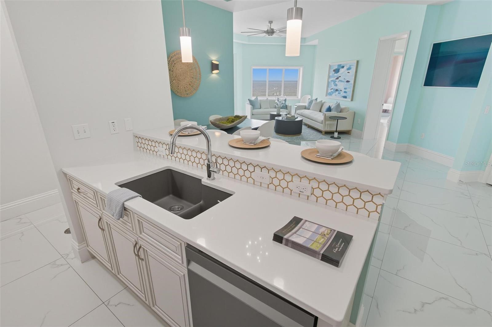 200 OCEAN CREST DR #1111