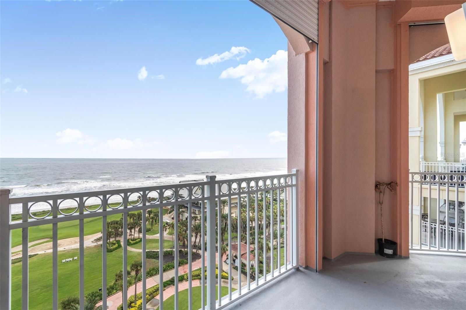 200 OCEAN CREST DR #1111