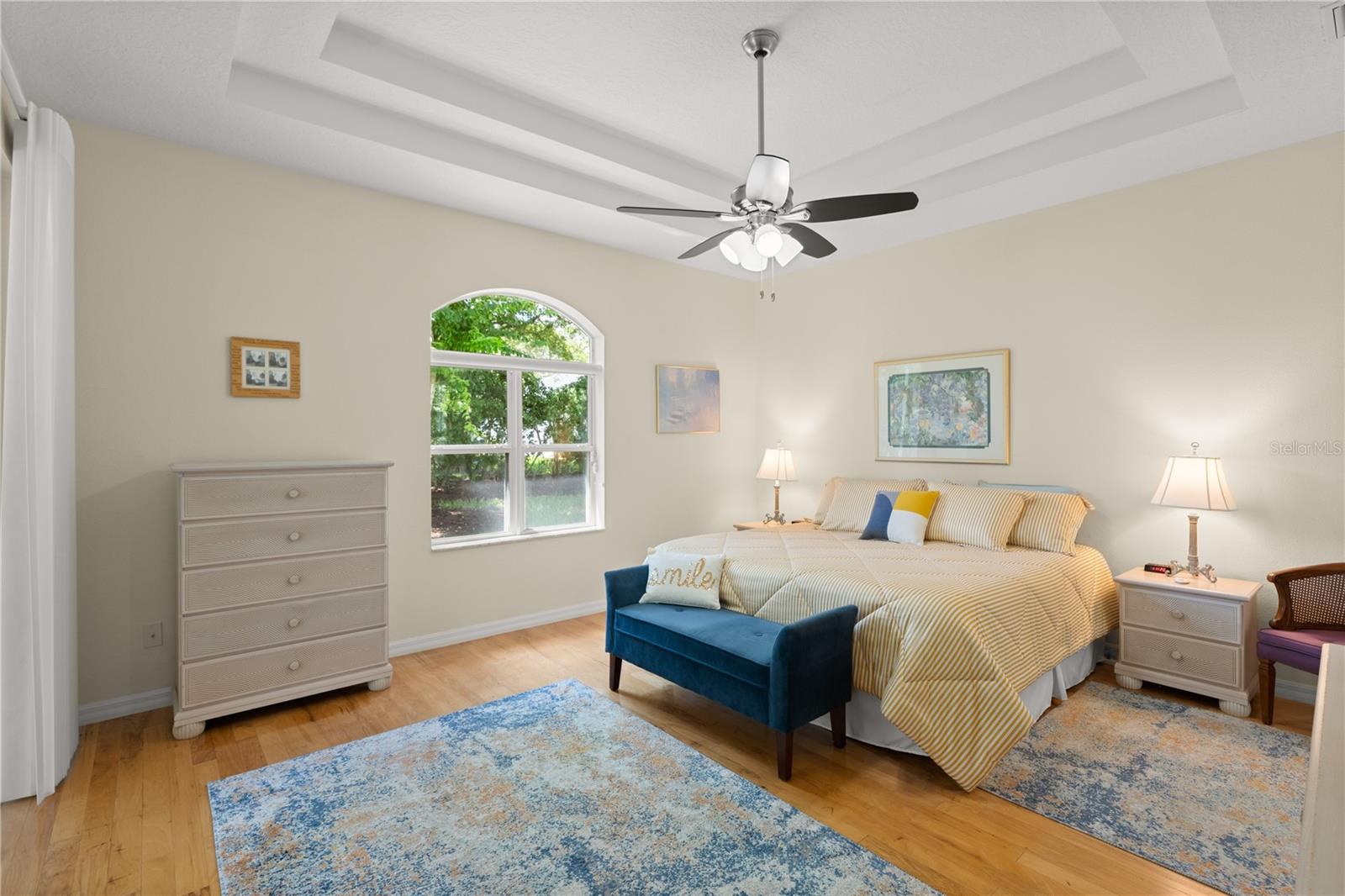 143 W WATERSIDE PKWY