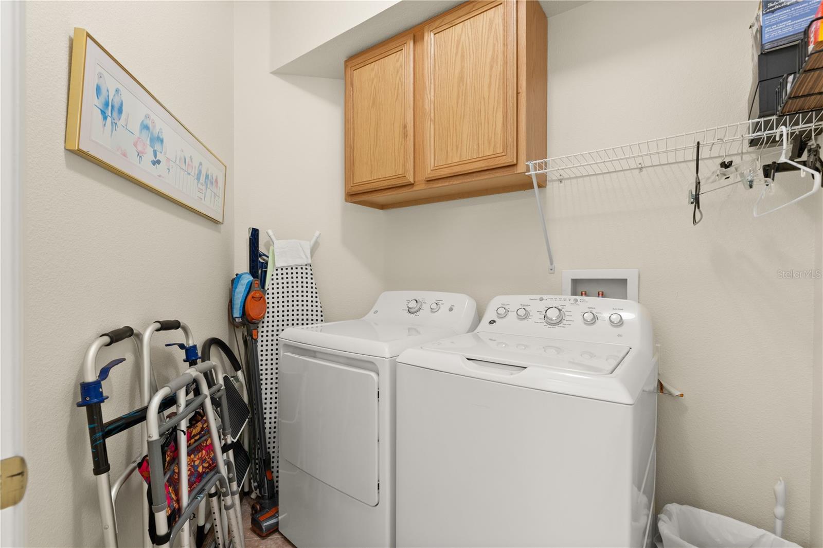 143 W WATERSIDE PKWY