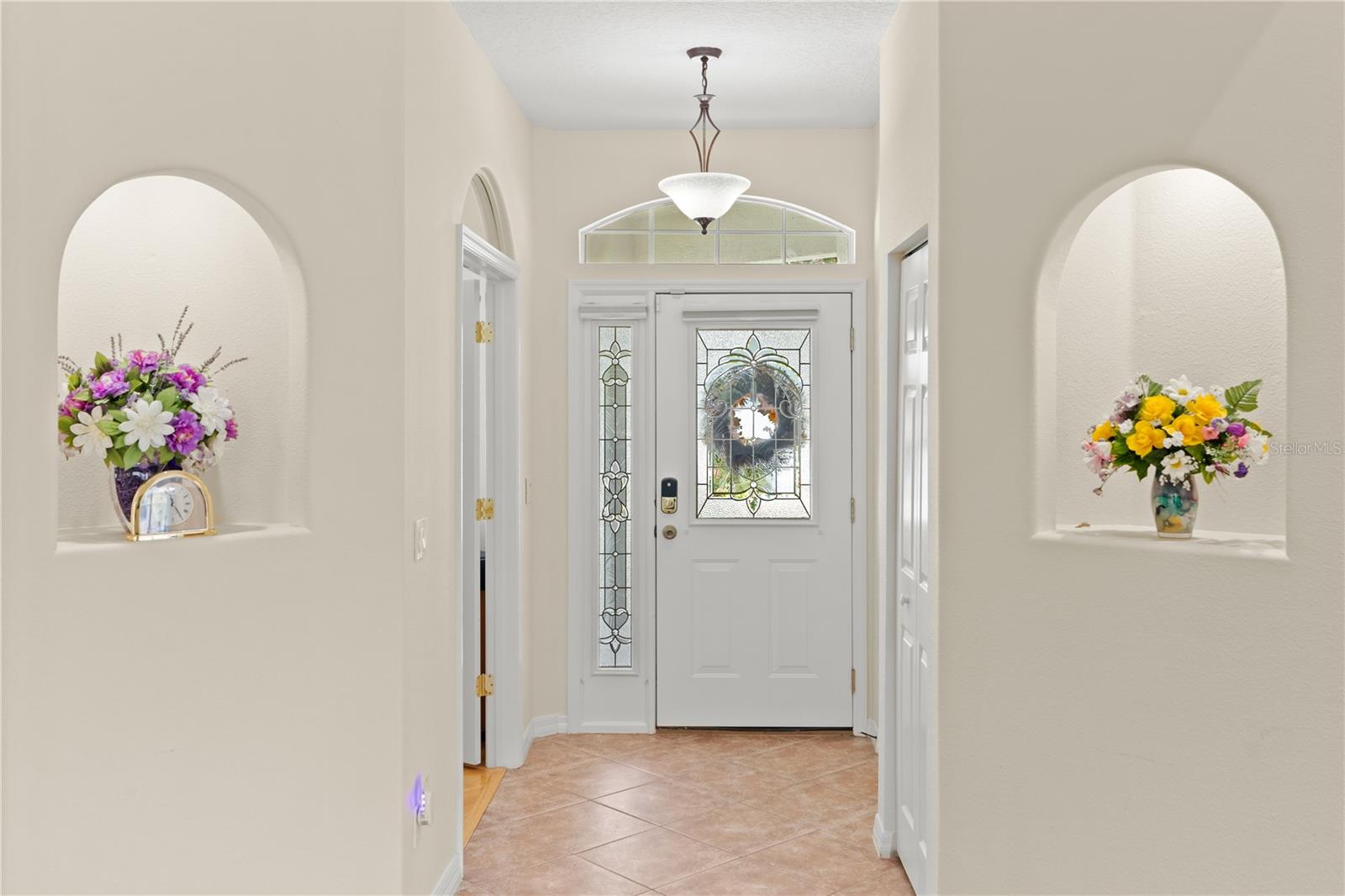 143 W WATERSIDE PKWY