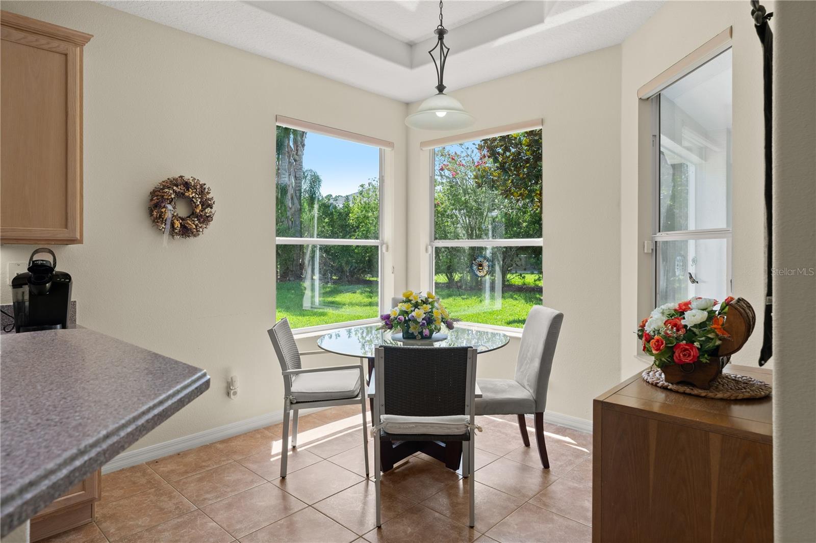 143 W WATERSIDE PKWY