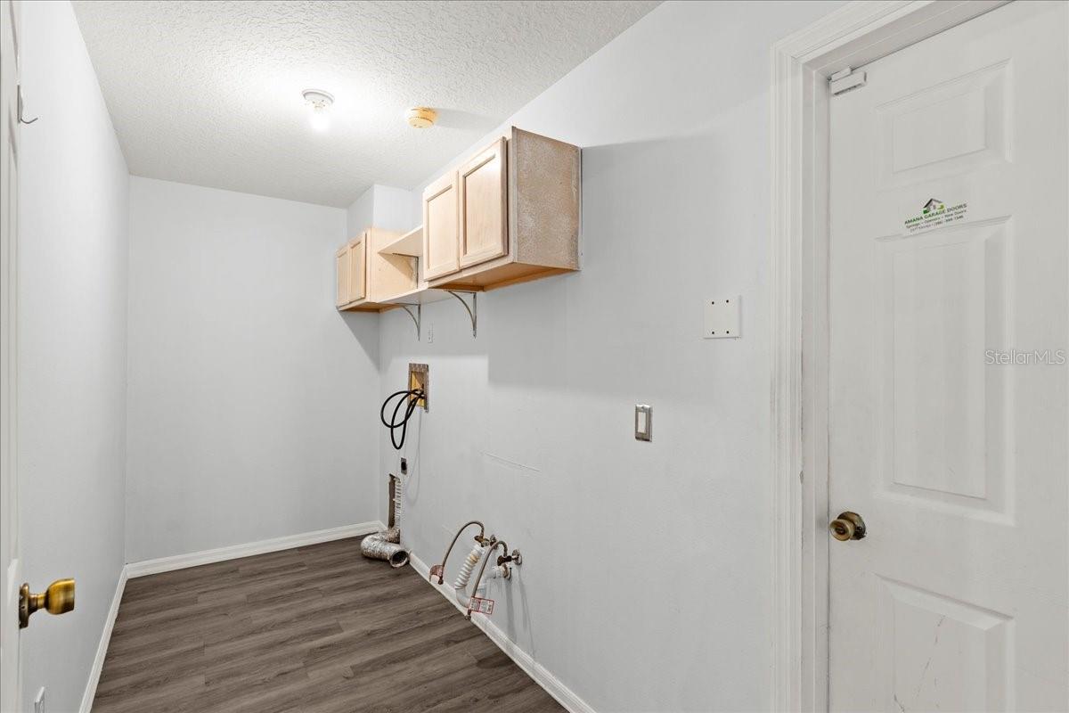 68 RUSSELL DR