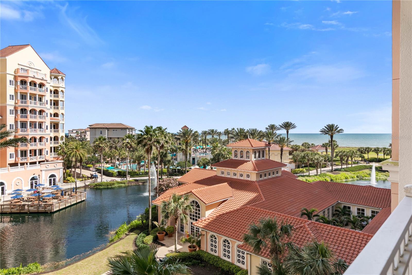 200 OCEAN CREST DR #306