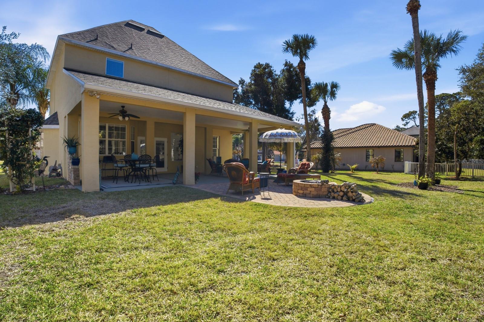 7 RIVER OAKS WAY