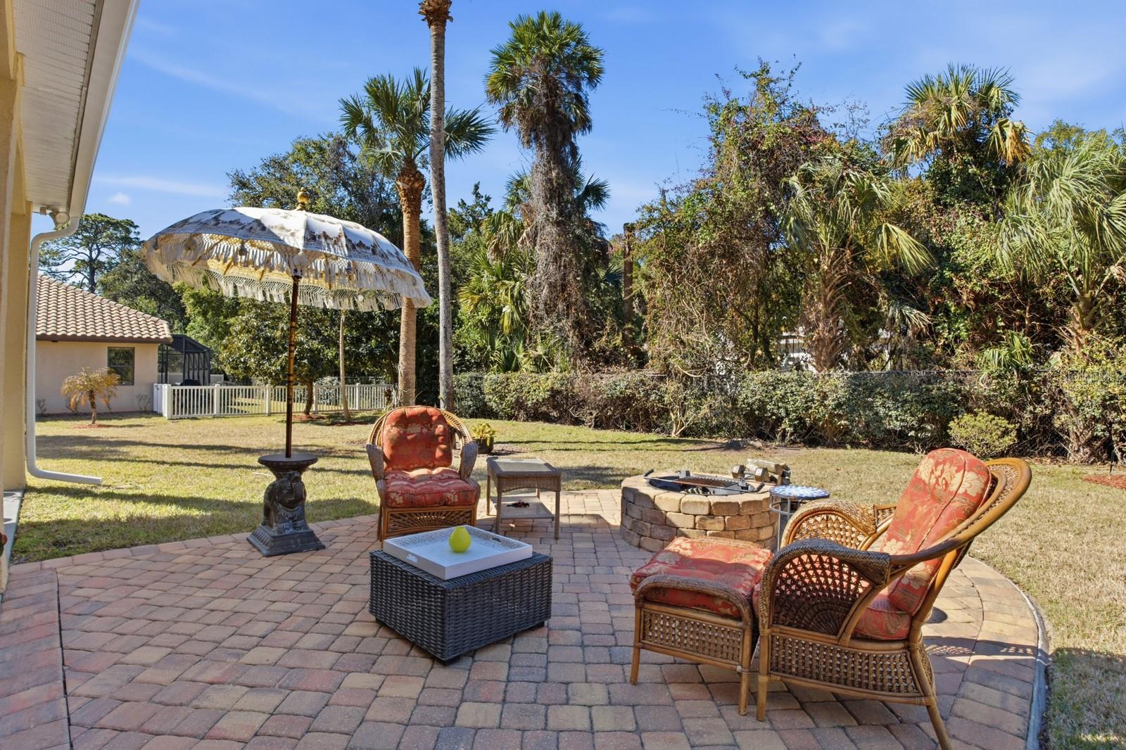 7 RIVER OAKS WAY