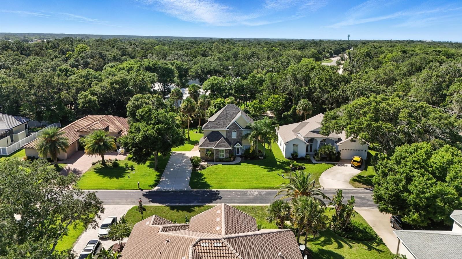 7 RIVER OAKS WAY