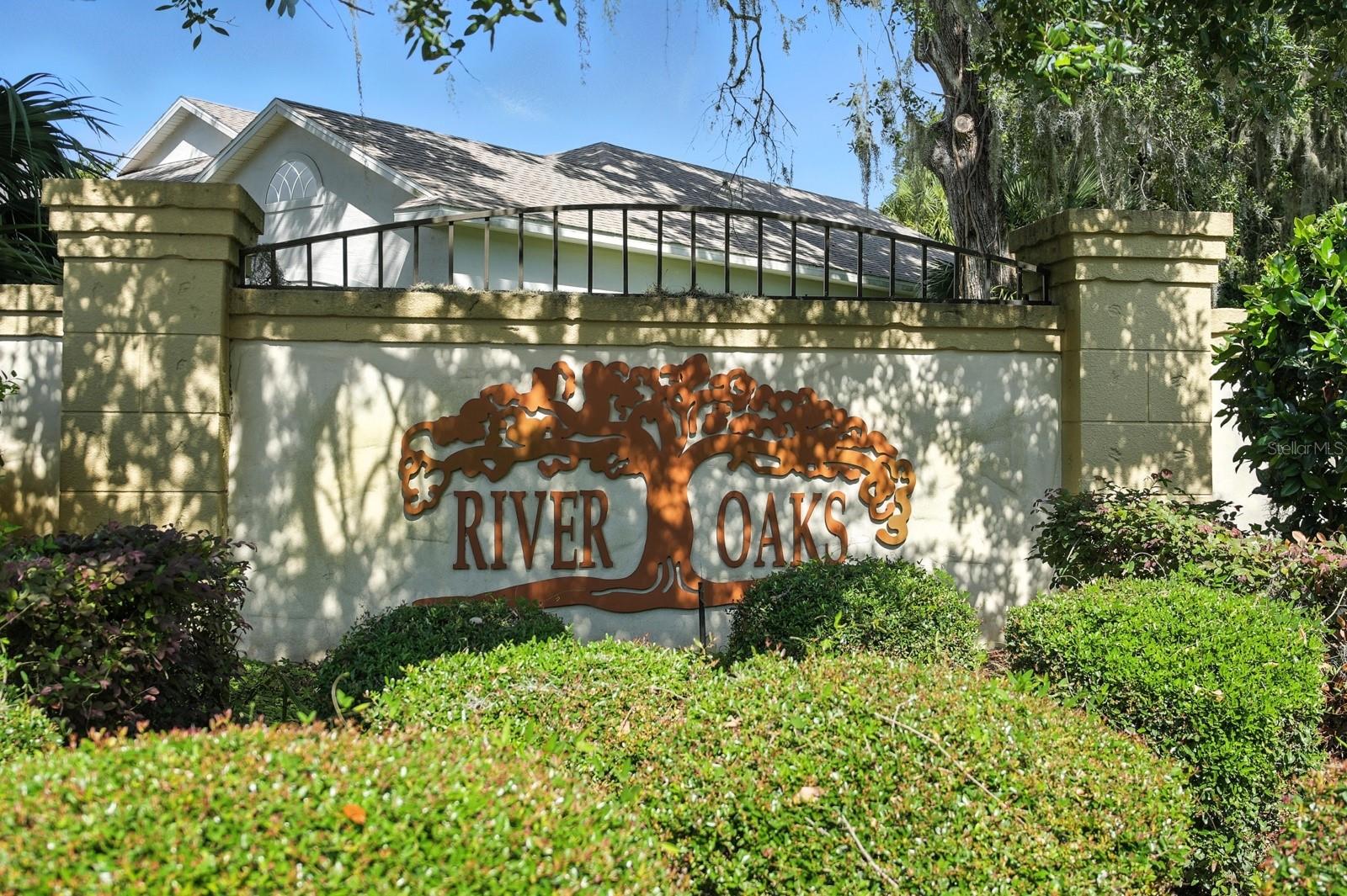 7 RIVER OAKS WAY