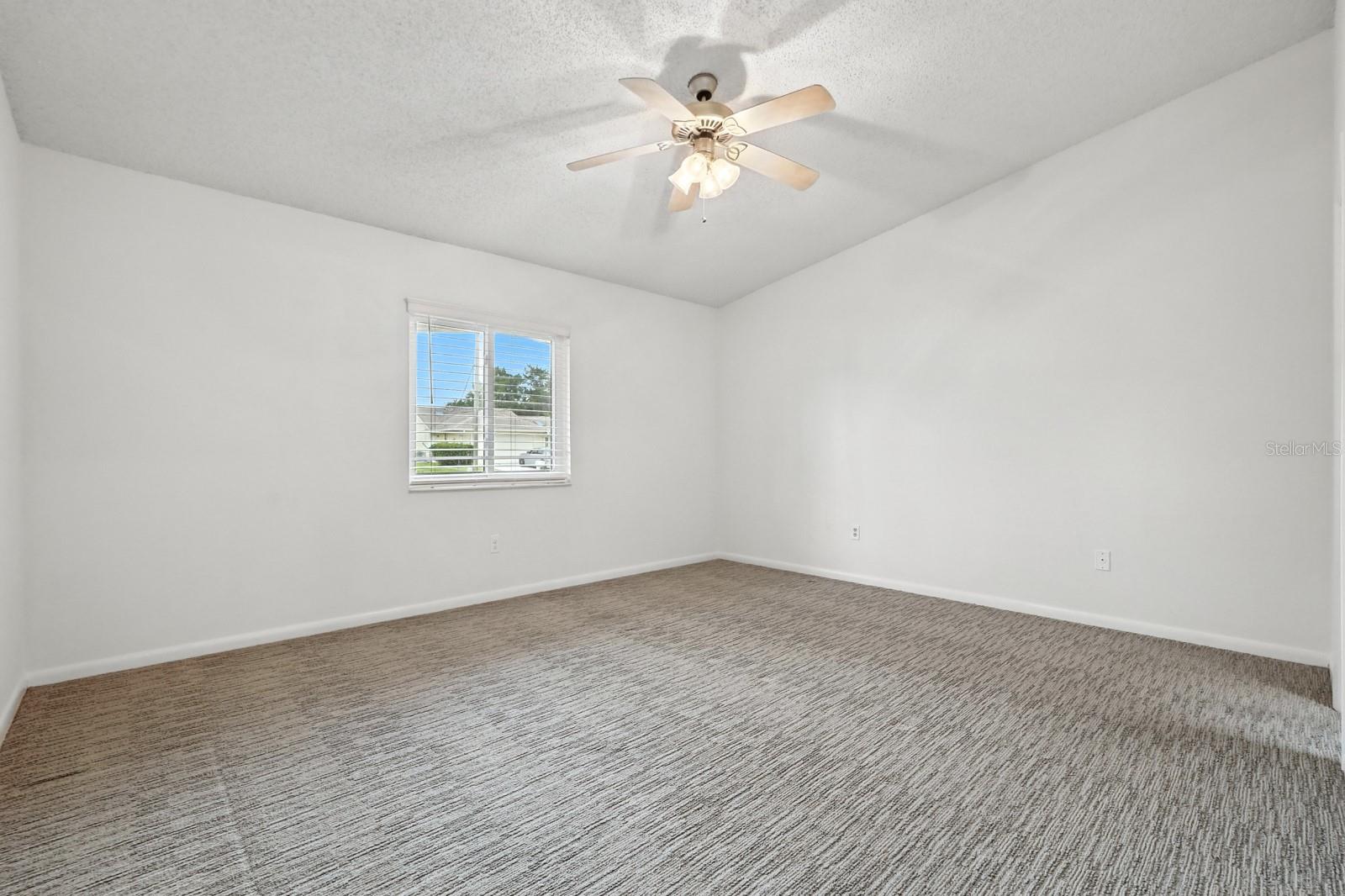 211 BEACHWAY DR