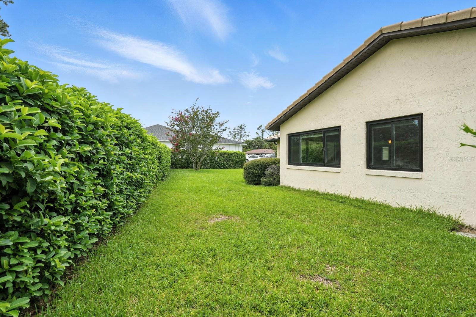 211 BEACHWAY DR