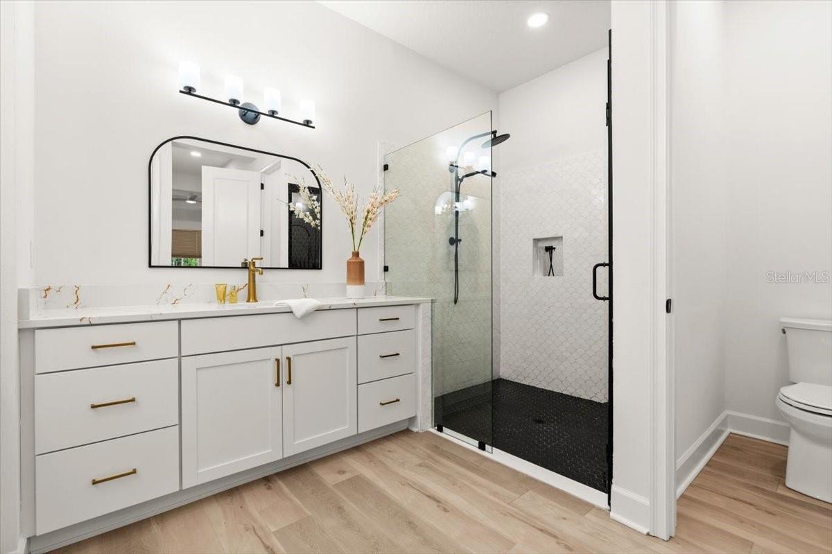 476 STIRLING BRIDGE DR