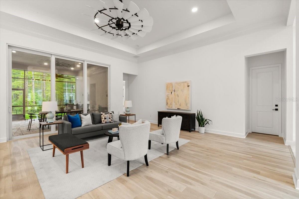 476 STIRLING BRIDGE DR