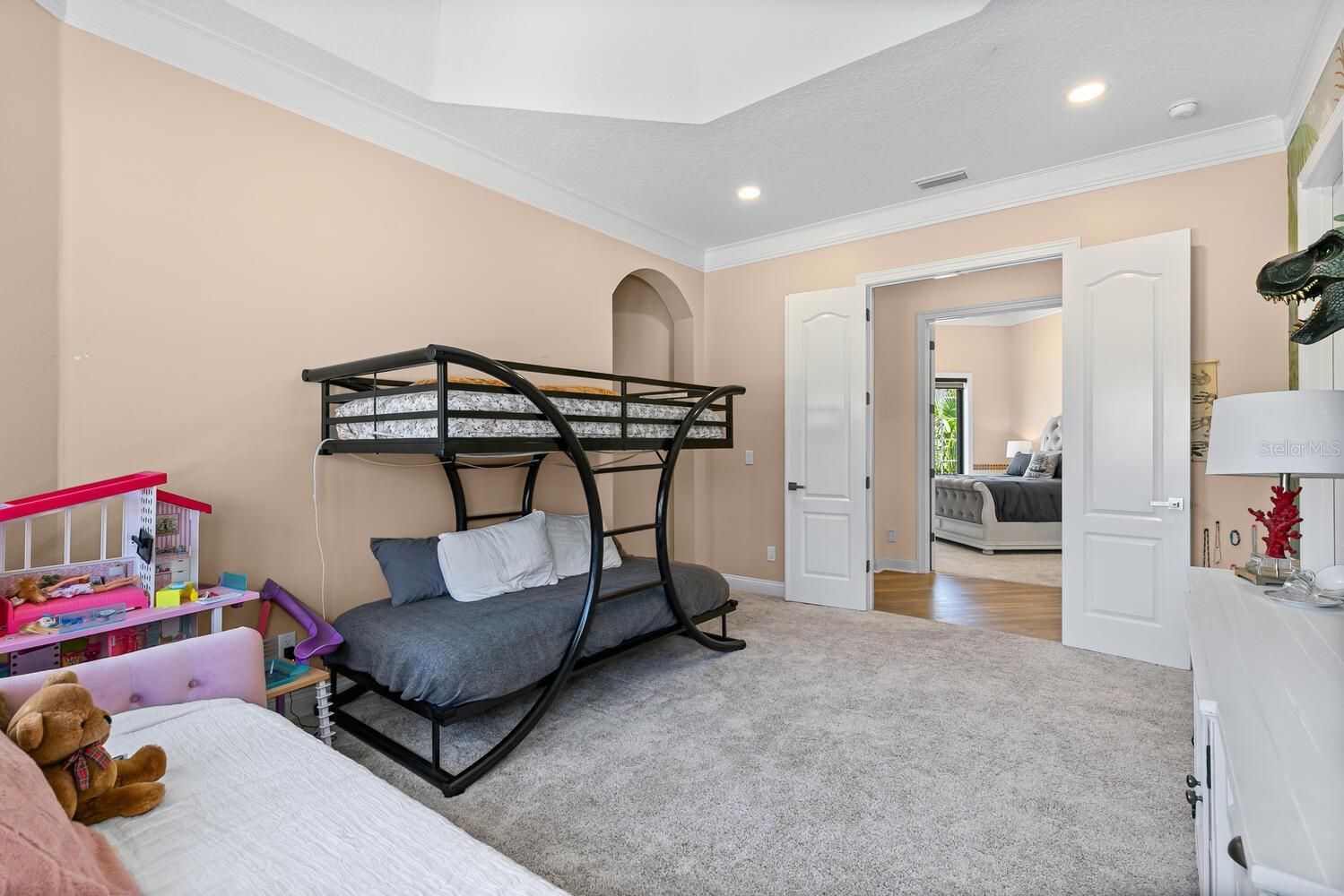 146 ISLAND ESTATES PKWY