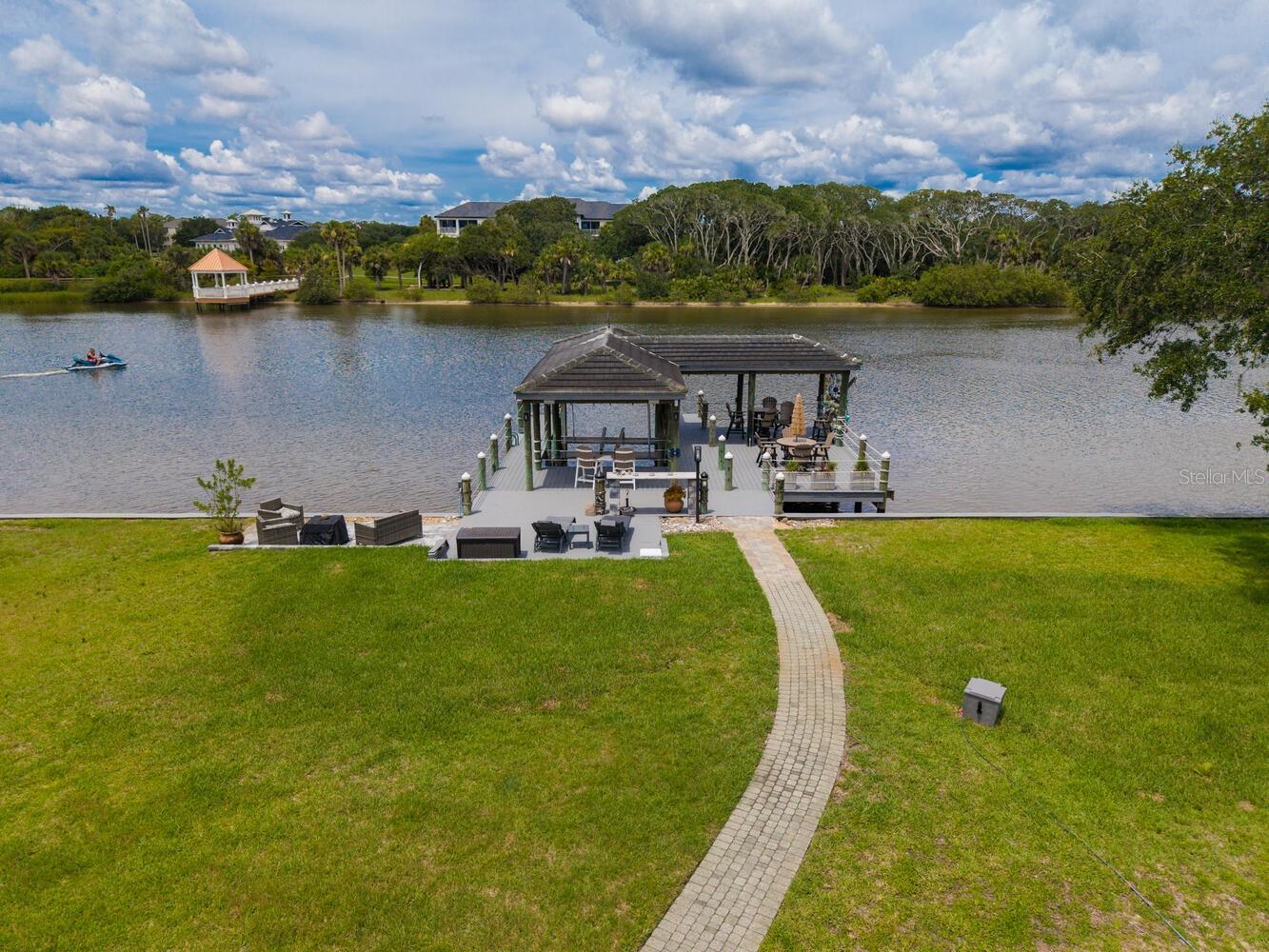 146 ISLAND ESTATES PKWY