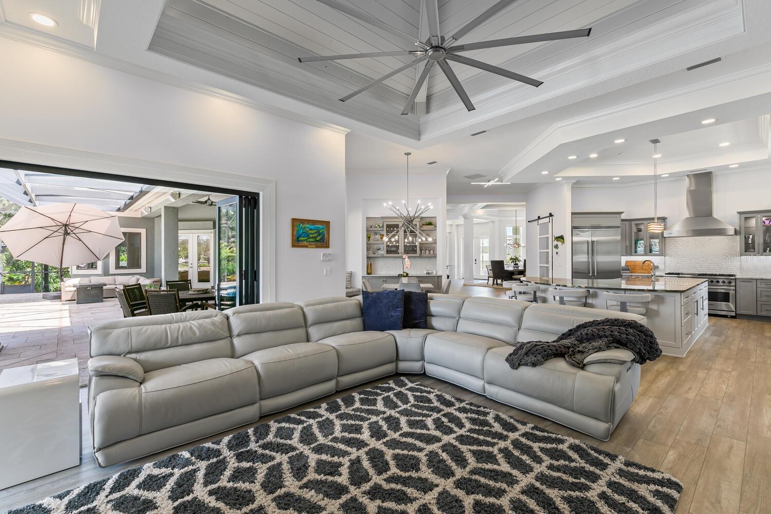 146 ISLAND ESTATES PKWY